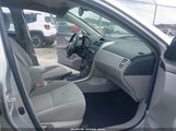 Toyota Corolla L 2T1BU4EE8CC894610 fotografie