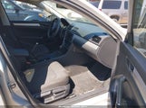 Volkswagen Passat 1.8T S 1VWAT7A35HC077886 снимка