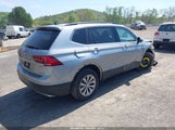 Volkswagen Tiguan 3VV2B7AXXKM088256 photo