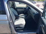 Volkswagen Tiguan 3VV2B7AXXKM088256 fotografie