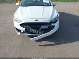 Ford Fusion Hybrid Se 3FA6P0LU9HR278417 fotografie