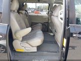 Toyota Sienna Xle V6 8 Passenger 5TDYK3DC3ES517994 fotografie