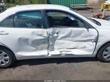 Toyota Camry Le 4T1BF3EK4AU573962 снимка