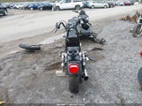 Harley-Davidson Xl883 1HD4CAM114K418710 снимка