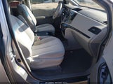 Toyota Sienna Le V6 8 Passenger 5TDKK3DC8DS401162 снимка
