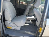 Toyota Sienna Le V6 8 Passenger 5TDKK3DC8DS401162 снимка