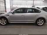 Volkswagen Passat 2.5L Se 1VWBH7A35DC017672 снимка