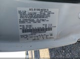 Lincoln Town Car Signature Limited 2LNHM82VX8X634309 снимка