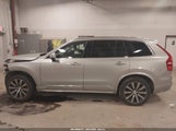 Volvo Xc90 B6 Plus Bright Theme 6-Seater YV4062JE1R1202628 photo
