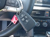 Volkswagen Taos 1.5T Se 3VVNX7B25PM315054 photo