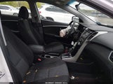 Hyundai Elantra Gt KMHD35LH2EU184358 снимка