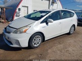 Toyota Prius V Three JTDZN3EU2C3071354 fotografie
