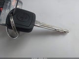 Toyota Matrix Xr 2T1KR32E75C456390 снимка