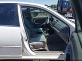 Toyota Camry Le 4T1BE32K72U084576 снимка