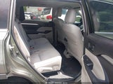 Toyota Highlander Le Plus V6/Le V6 5TDZKRFH1GS157031 снимка