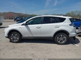 Toyota Rav4 Hybrid Xle JTMRJREV4HD108333 photo