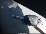 Toyota Corolla L/Le/Le Plus/Le Premium/S/S Plus/S Premium/S W/Special Edition Pkg 2T1BURHE2GC702015 снимка