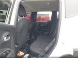 Jeep Renegade Latitude Fwd ZACNJABBXLPL40596 photo