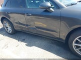 Porsche Macan WP1AA2A52JLB08805 photo