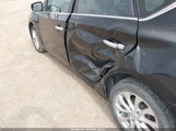 Nissan Sentra S 3N1AB7AP1JY221815 снимка