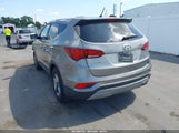 Hyundai Santa Fe Sport 2.4L 5NMZTDLB3JH090720 снимка