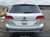 Volkswagen Atlas 2.0T S 1V2AP2CA5JC542810 photo