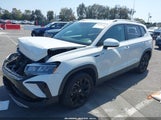 Volkswagen Taos 1.5T Se 3VVTX7B26NM078434 fotografie