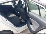 Toyota Prius Two JTDKBRFU8G3001603 fotografie
