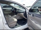Nissan Sentra Sv 3N1AB7APXFL688414 снимка