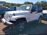 Jeep Wrangler Sahara 4X4 1C4AJWBG0HL525925 снимка