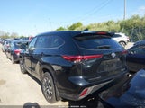 Toyota Highlander Xle 5TDGZRBH5NS589739 fotografie