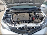 Toyota Corolla Le 5YFBURHE5JP738708 снимка