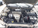 Toyota Camry Le 4T1BG22K0YU618594 снимка