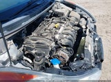 Hyundai Elantra Gls 5NPDH4AE6BH046854 снимка