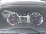 Toyota 4Runner Limited/Sr5/Sr5 Premium/Trd Off Road/Trd Off Road Premium/Trd Pro JTEBU5JR6J5547197 photo