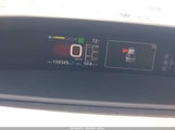 Toyota Prius Two JTDKBRFU2H3043721 снимка