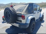 Jeep Wrangler Unlimited Sahara 1J4GB59129L746196 fotografie