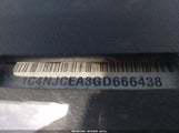 Jeep Compass Latitude 1C4NJCEA3GD666438 fotografie