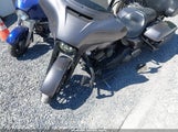 Harley-Davidson Flhx Street Glide 1HD1KBM10EB702083 снимка