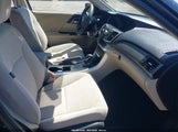 Honda Accord Lx 1HGCR2F31DA276611 снимка