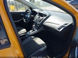 Ford Focus Se 1FAHP3F21CL446255 photo