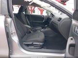 Volkswagen Jetta 2.0L S 3VW2K7AJ9FM220002 photo