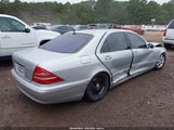 Mercedes-Benz S 500 WDBNG75J22A268295 снимка