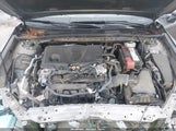 Toyota Camry Le 4T1C11AK8RU881645 photo