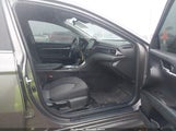 Toyota Camry Le 4T1C11AK8RU881645 снимка