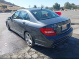 Mercedes-Benz C 250 Sport WDDGF4HB7DR285975 photo
