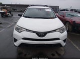 Toyota Rav4 Le JTMBFREV7JJ186289 снимка