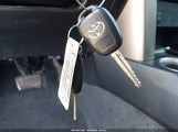 Toyota Rav4 Le JTMZFREV2EJ016720 снимка