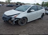 Toyota Prius Four JTDKARFU6G3019522 снимка