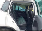 Volkswagen Tiguan S/Se/Sel WVGBV7AX6DW509636 photo